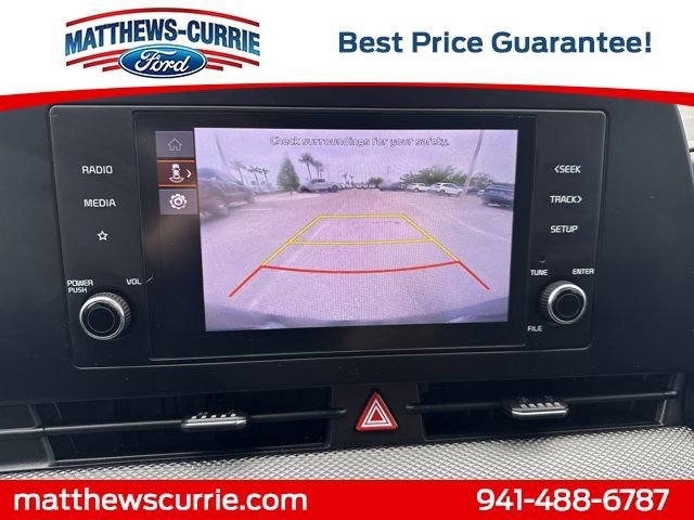 Used 2023 Kia Sportage LX image 17