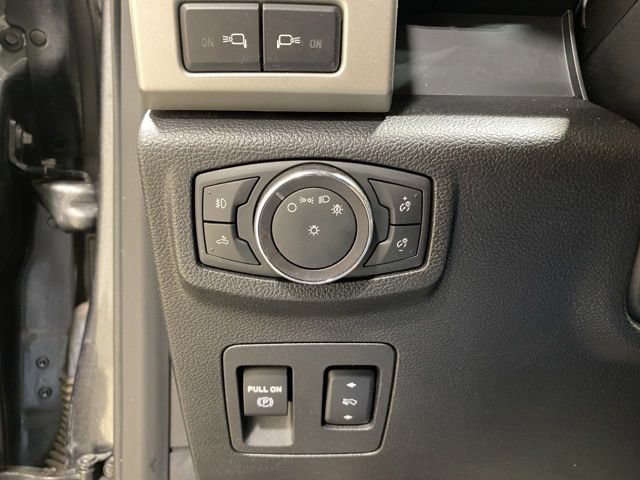 Certified 2018 Ford F150 Lariat w/ Equipment Group 502A Luxury AWD/4WD image 36