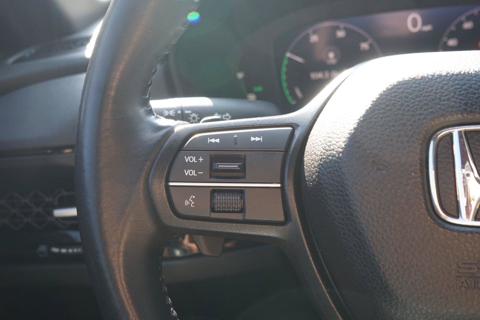 Used 2023 Honda Accord Sport image 17