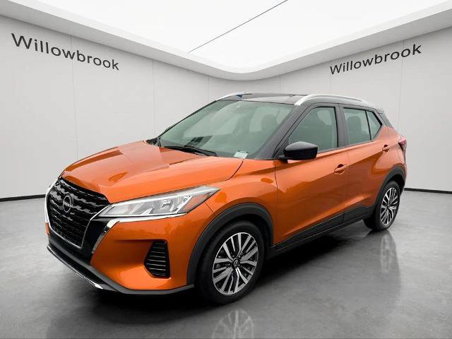 Used 2023 Nissan Kicks SV FWD image 1