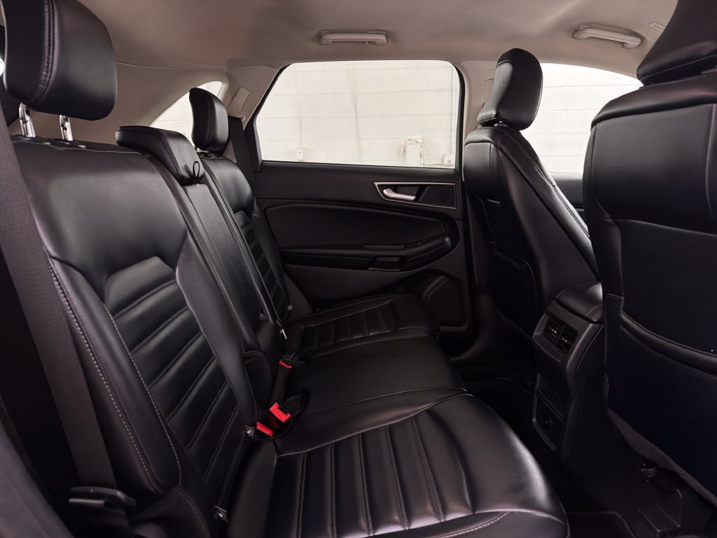 Certified 2024 Ford Edge SEL AWD/4WD image 29