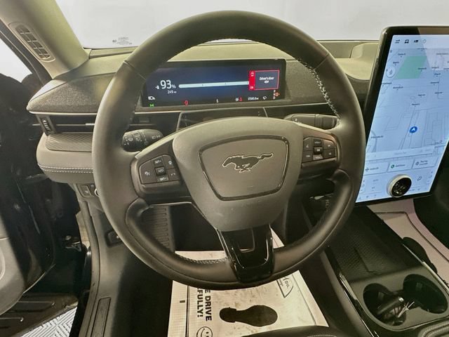 Certified 2025 Ford Mustang Mach-E Premium AWD/4WD image 17