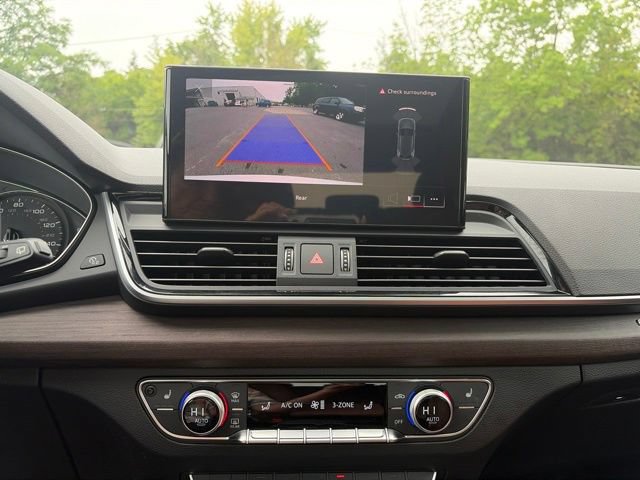 Used 2023 Audi Q5 2.0T Premium w/ Convenience Package AWD/4WD image 34