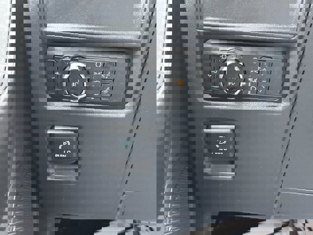 Certified 2024 Ford F150 STX image 34