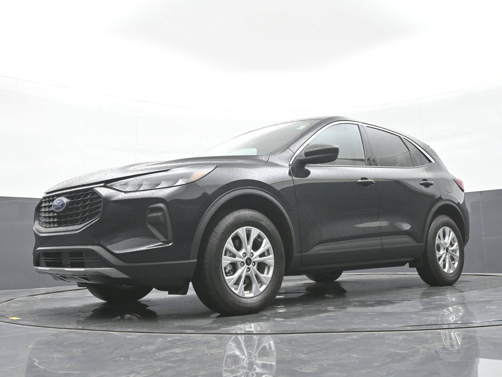Certified 2024 Ford Escape Active AWD/4WD image 43