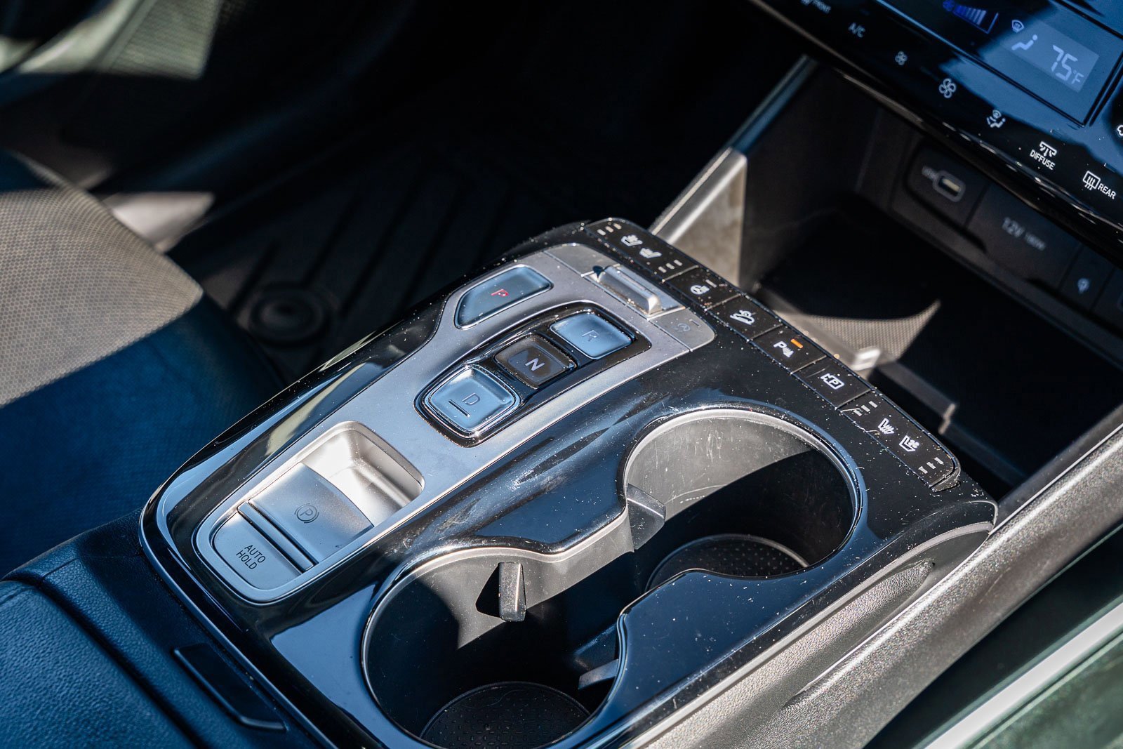 Used 2024 Hyundai Tucson Limited image 13