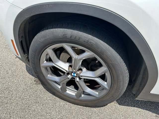 Used 2024 BMW X3 xDrive30i AWD/4WD image 7