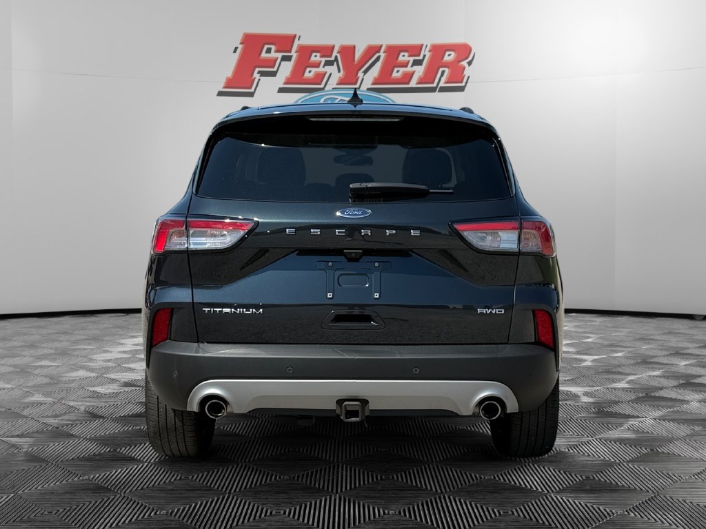 Certified 2022 Ford Escape Titanium w/ Titanium Elite Package AWD/4WD image 4
