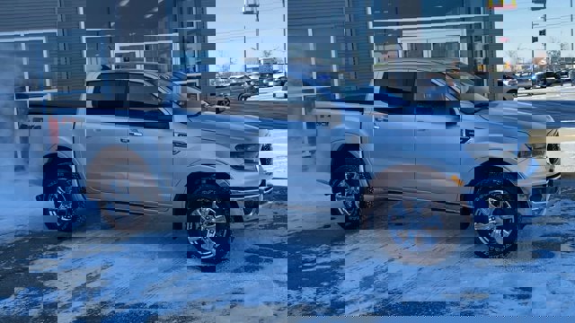 Certified 2019 Ford Ranger XLT w/ Equipment Group 302A Luxury image 3