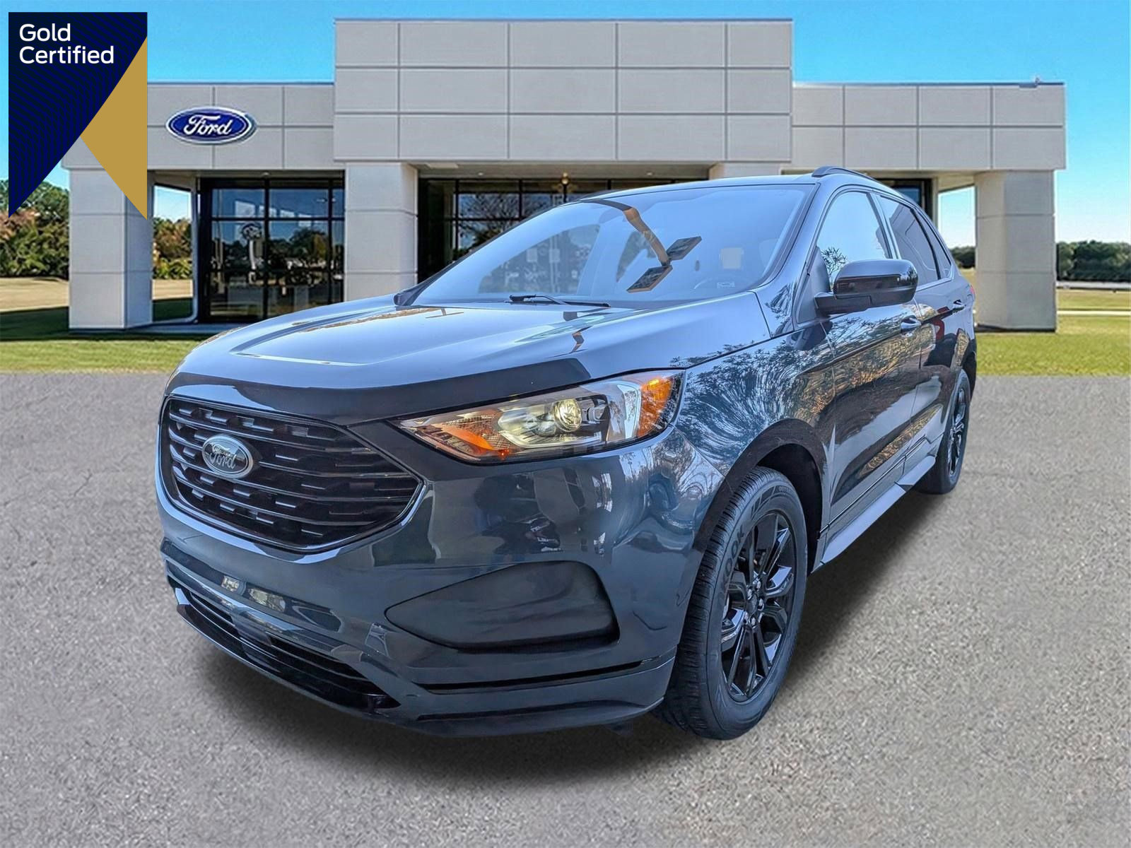 Certified 2024 Ford Edge SE w/ Black Appearance Package