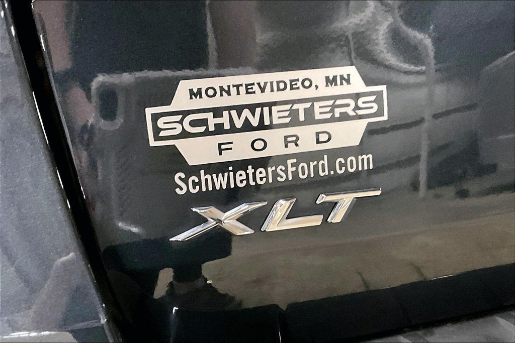 Certified 2024 Ford Explorer XLT w/ Equipment Group 202A AWD/4WD image 8