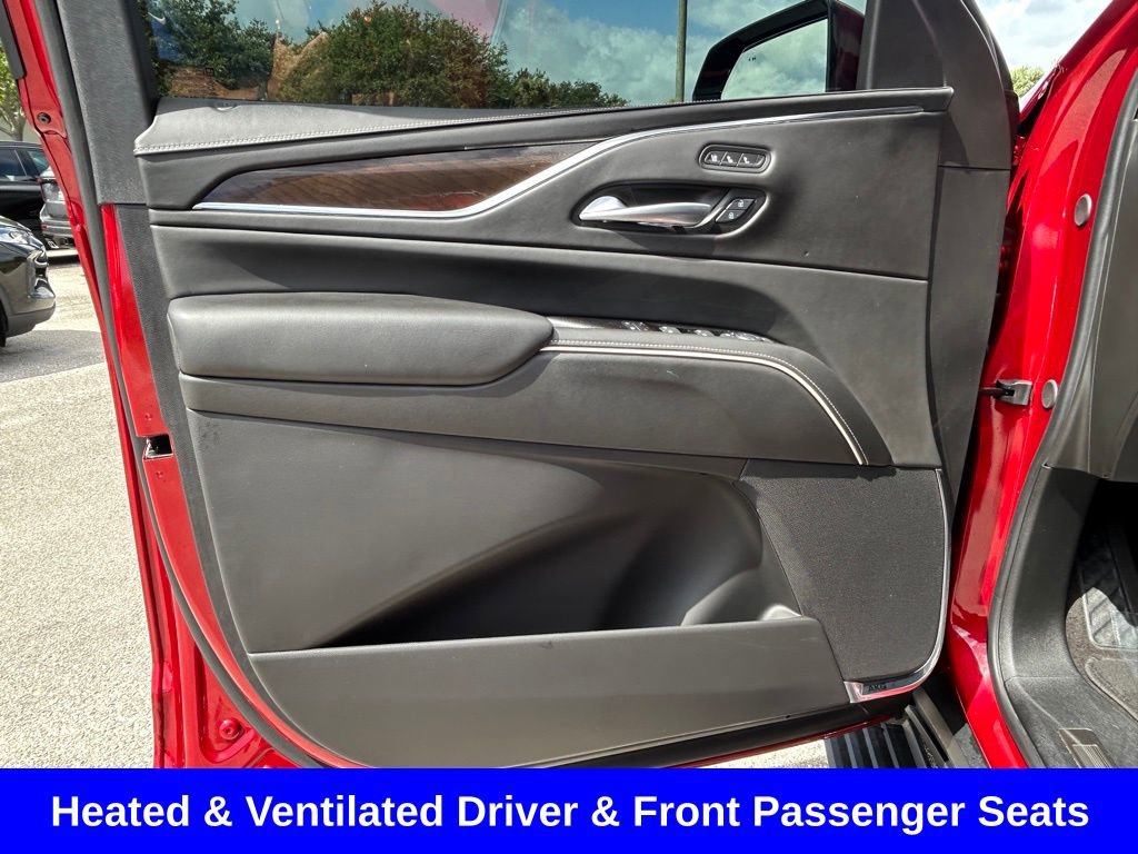 Used 2024 Cadillac Escalade ESV Premium Luxury Platinum image 41