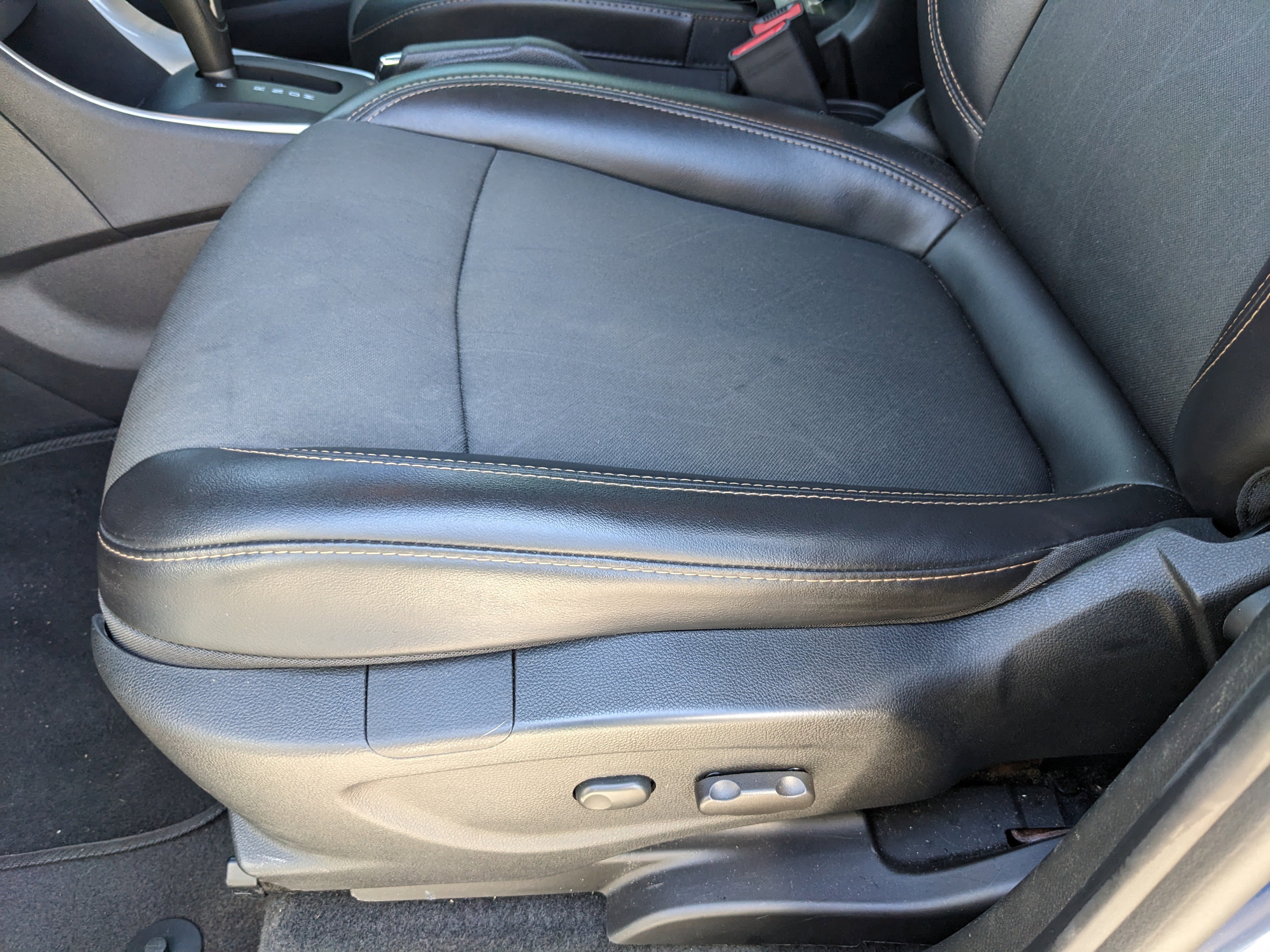 Used 2020 Chevrolet Trax LT w/ Driver Confidence Package image 21