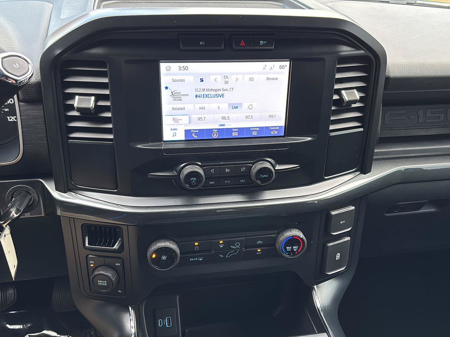 Certified 2022 Ford F150 XL w/ STX Appearance Package AWD/4WD image 16