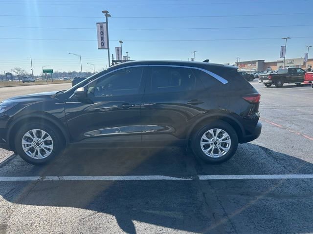 Certified 2024 Ford Escape Active w/ Cold Weather Package image 3