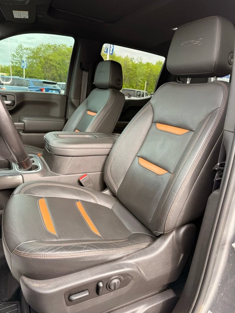 Used 2020 GMC Sierra 1500 AT4 w/ AT4 Premium Package AWD/4WD image 14