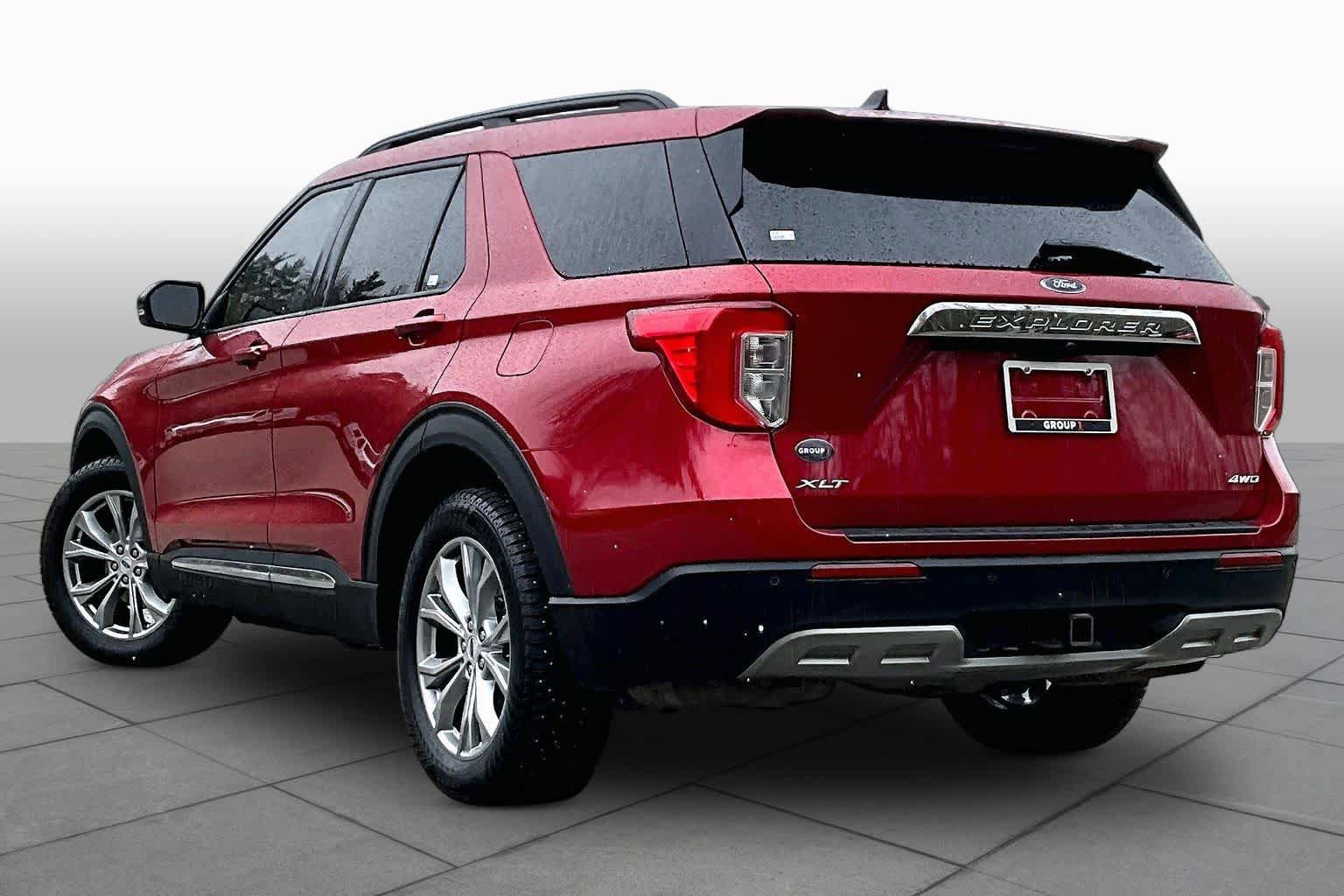 Certified 2023 Ford Explorer XLT w/ Equipment Group 202A AWD/4WD image 12