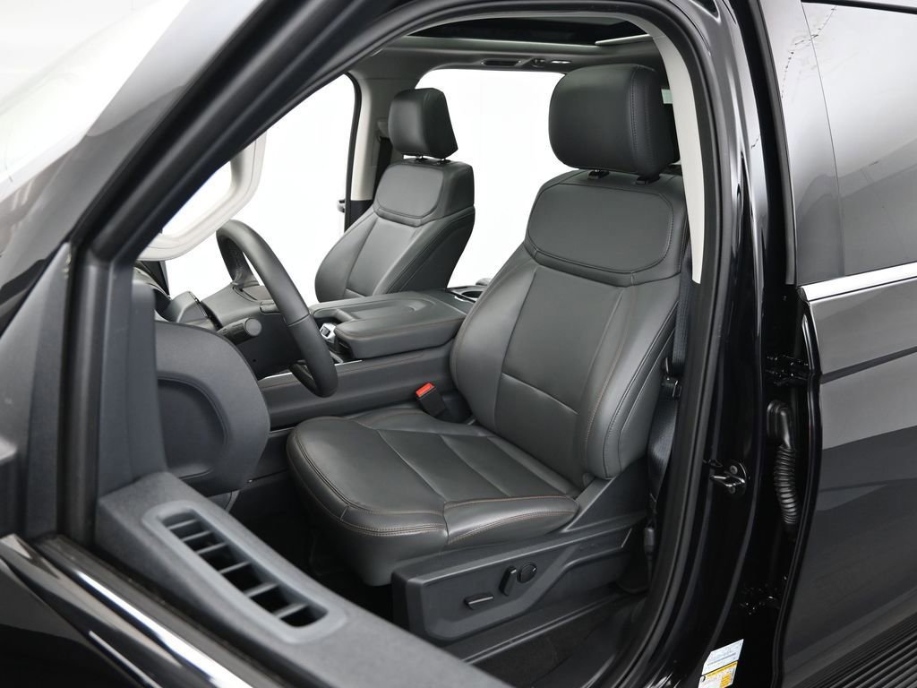 Certified 2025 Ford Expedition Max Active image 36