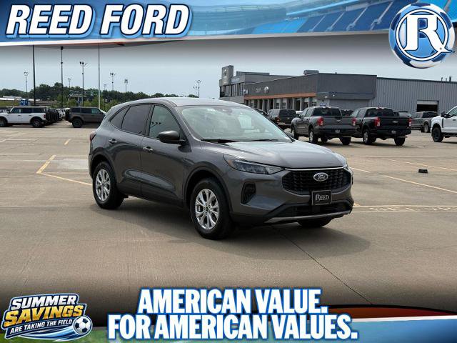 Certified 2025 Ford Escape Active AWD/4WD image 1