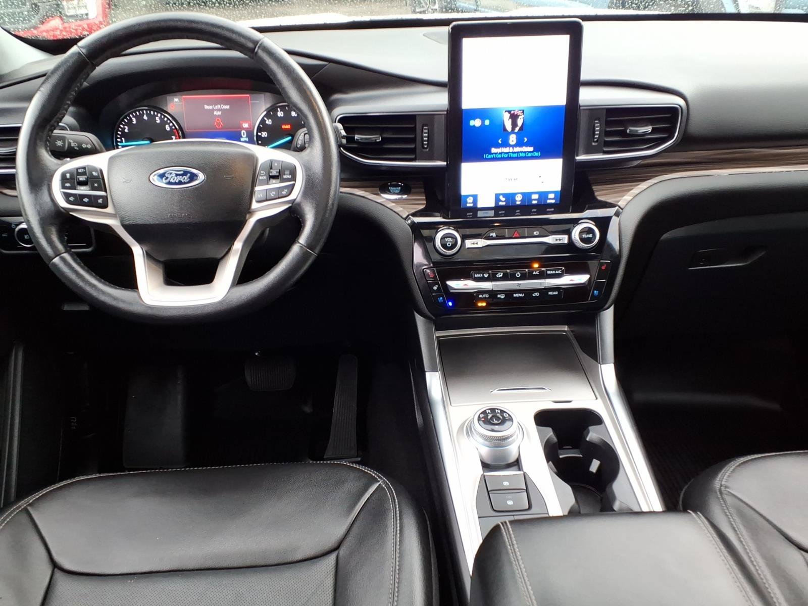 Certified 2023 Ford Explorer Limited w/ Limited Technology Package AWD/4WD image 12