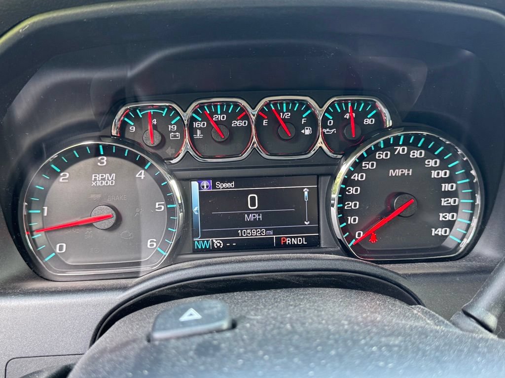 Used 2017 Chevrolet Silverado 1500 LT w/ All Star Edition AWD/4WD image 19
