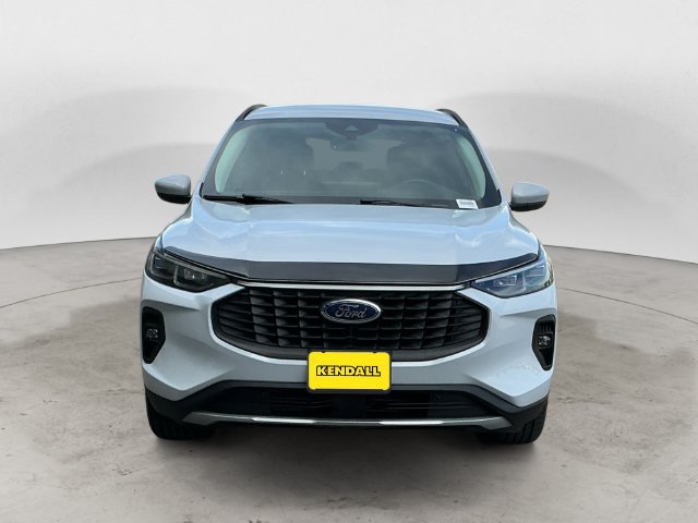 Certified 2025 Ford Escape Platinum AWD/4WD image 2