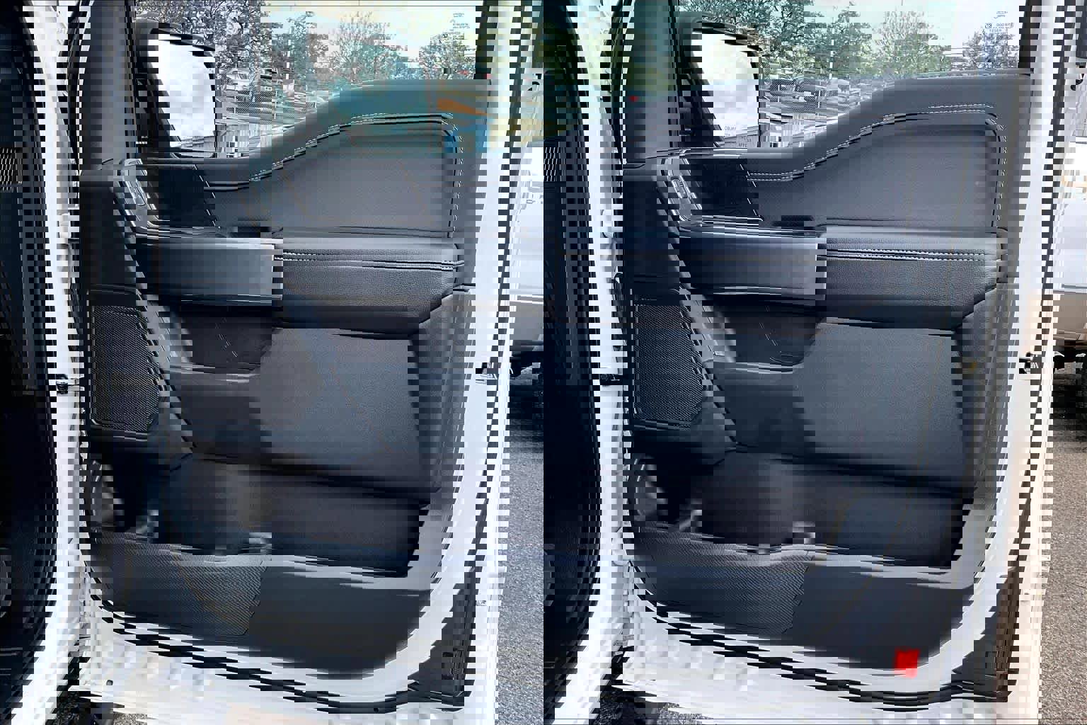 Certified 2022 Ford F150 XLT w/ Equipment Group 301A Mid image 23