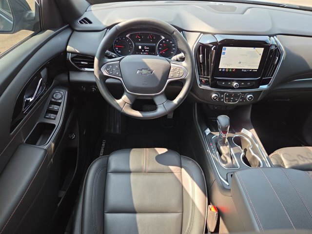 Used 2023 Chevrolet Traverse RS AWD/4WD image 14