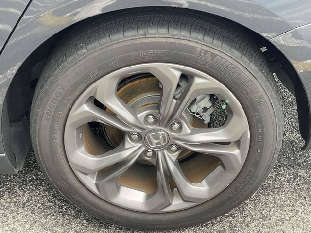 Used 2024 Honda Accord EX image 11