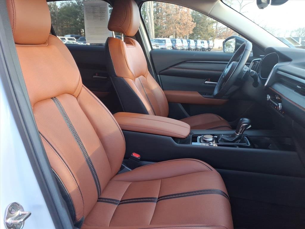 Used 2024 MAZDA CX-50 AWD 2.5 Turbo w/ Accent Package image 10