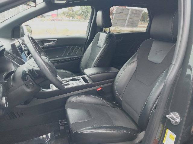 Certified 2024 Ford Edge ST w/ Equipment Group 401A AWD/4WD image 23