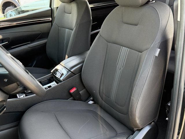 Used 2023 Hyundai Tucson SEL FWD image 9