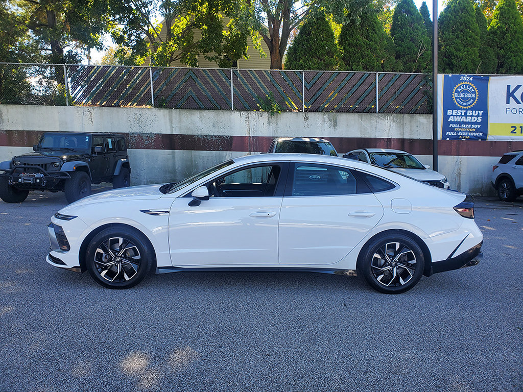 Used 2024 Hyundai Sonata SEL AWD/4WD image 9