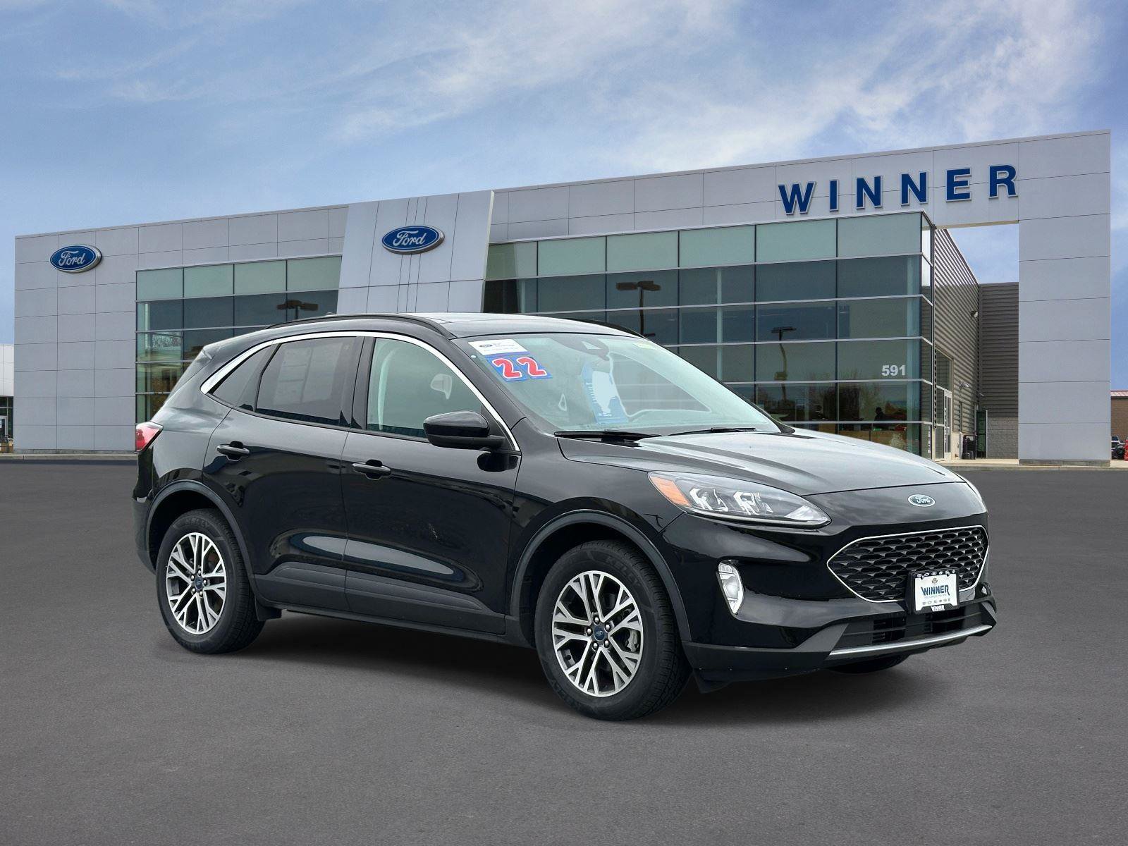 Certified 2022 Ford Escape SEL w/ Technology Package AWD/4WD image 5