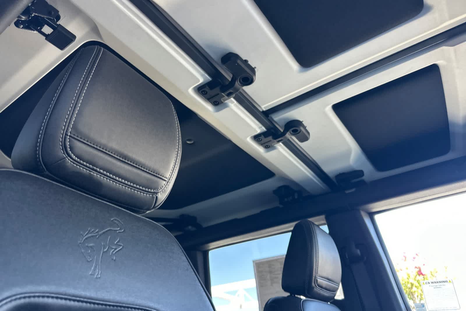 Certified 2025 Ford Bronco Badlands AWD/4WD image 19
