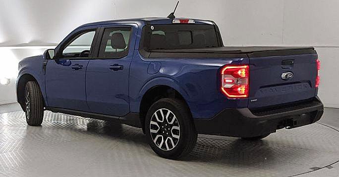 Certified 2023 Ford Maverick Lariat w/ Lariat Luxury Package image 4