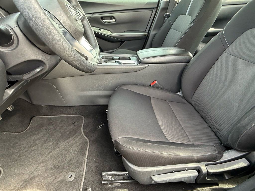 Used 2024 Nissan Sentra SV image 14