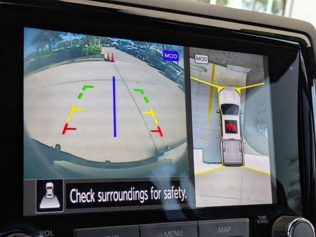 Used 2023 Nissan Frontier PRO-4X w/ Pro-4X Premium Package image 28