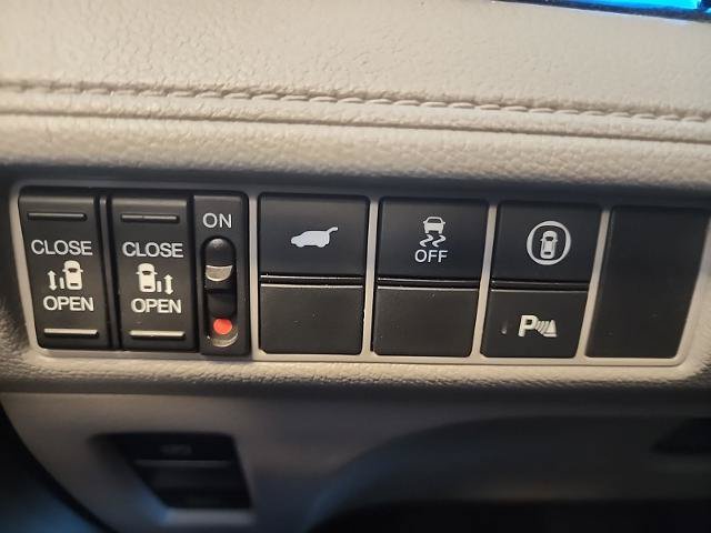 Used 2022 Honda Odyssey Touring image 21