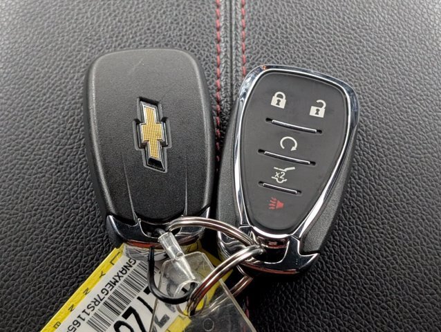 Used 2024 Chevrolet Equinox RS w/ RS Leather Package FWD image 24