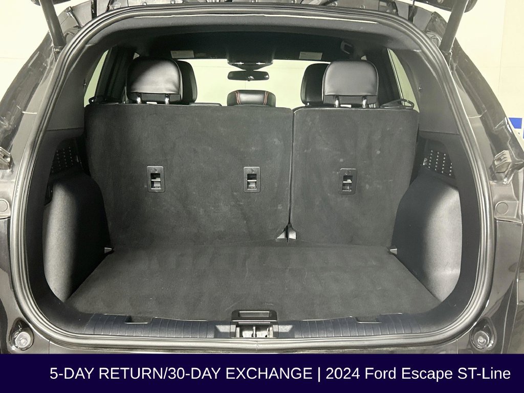 Certified 2024 Ford Escape ST-Line w/ Tech Pack #1 FWD image 29