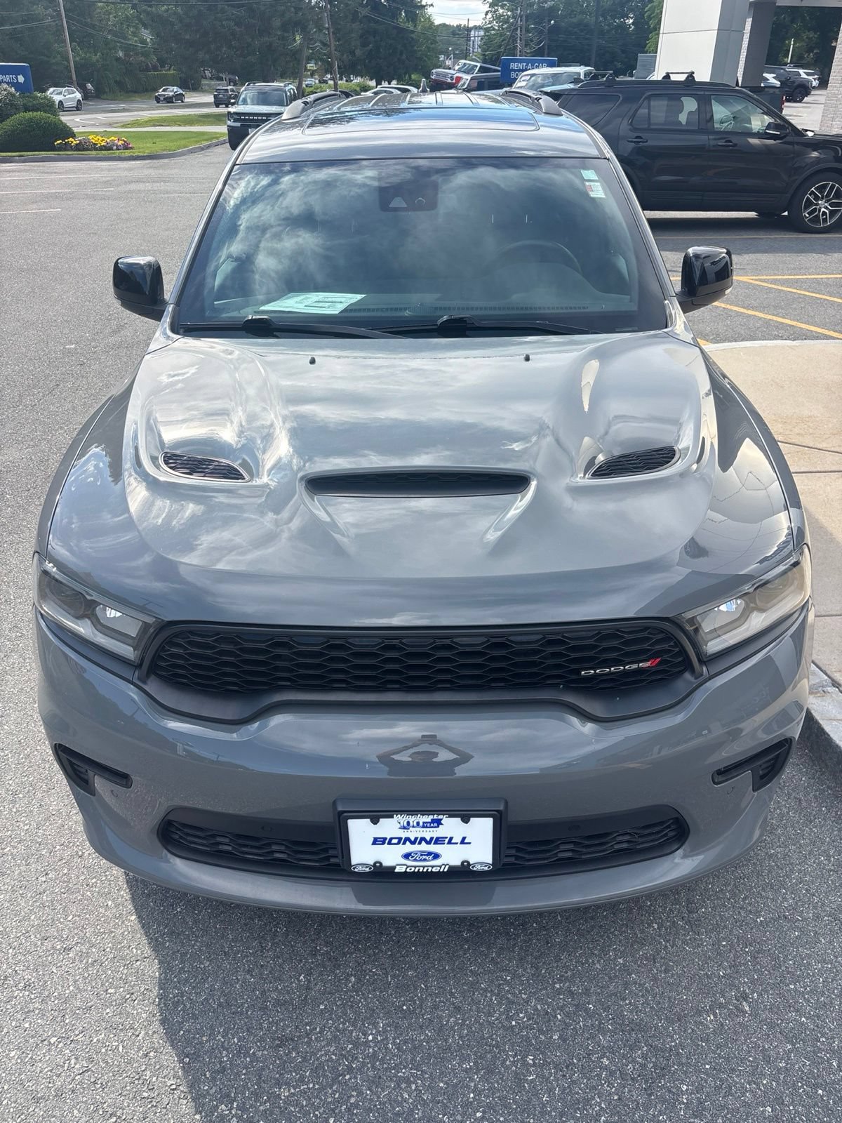 Used 2023 Dodge Durango R/T w/ Tow 'N Go Package AWD/4WD image 11