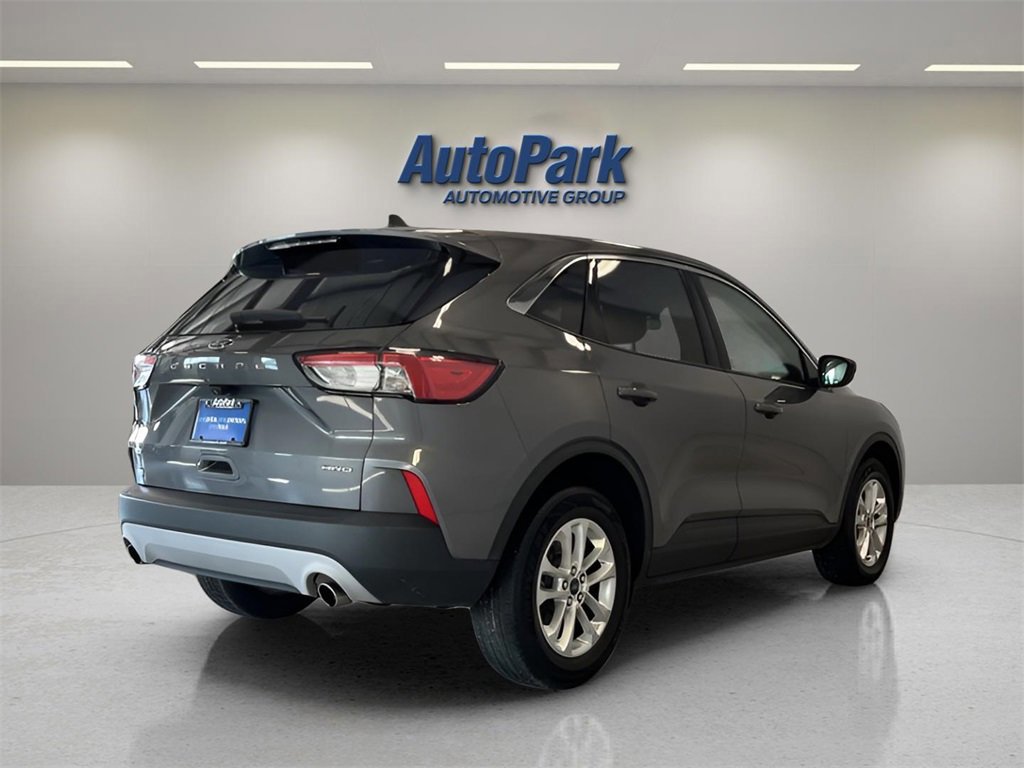 Certified 2022 Ford Escape SE image 5