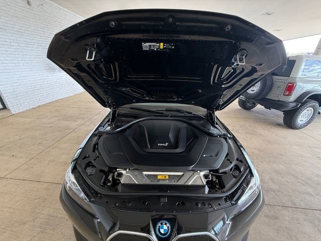 Used 2023 BMW i4 eDrive35 RWD image 20