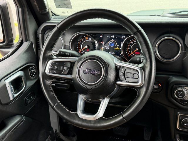 Used 2021 Jeep Gladiator Overland w/ Popular Equipment Package AWD/4WD image 18