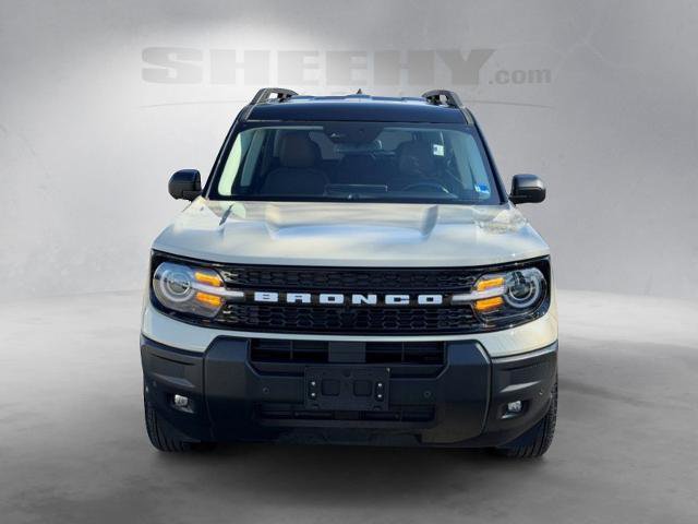 Certified 2025 Ford Bronco Sport Outer Banks w/ Outer Banks Tech Package+ AWD/4WD image 16