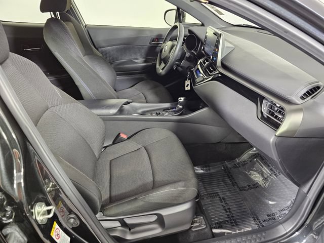 Used 2019 Toyota C-HR LE FWD image 13