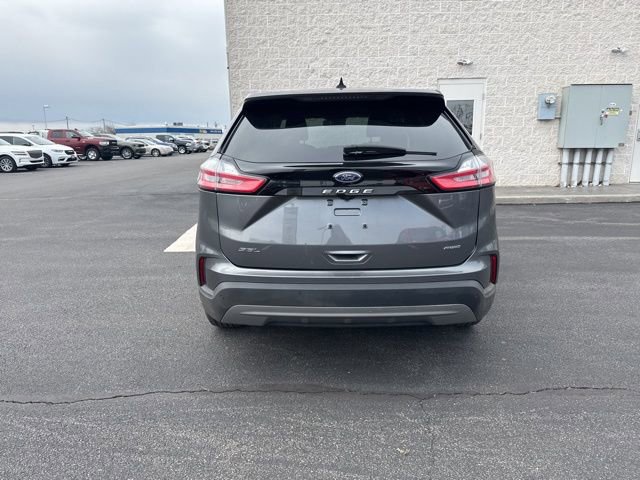 Certified 2024 Ford Edge SEL image 3