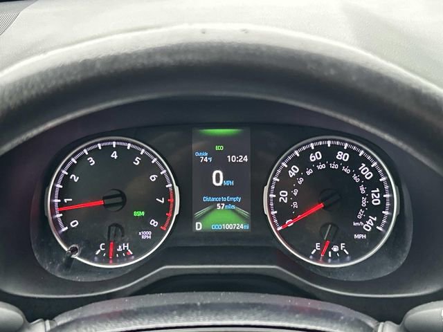 Used 2021 Toyota RAV4 XLE FWD image 38
