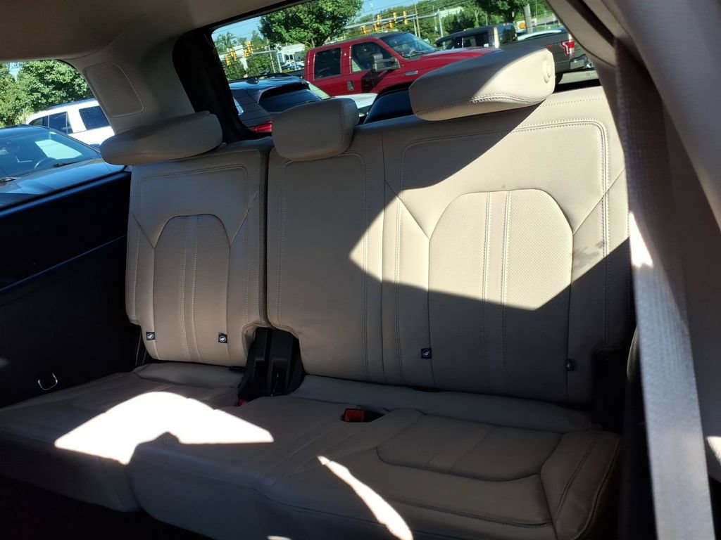 Certified 2023 Ford Expedition Limited AWD/4WD image 13